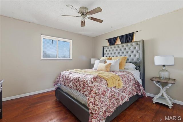 212 Castellano Drive, Swansea, IL 62226