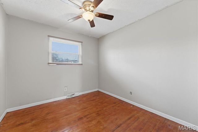 212 Castellano Drive, Swansea, IL 62226