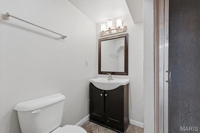 212 Castellano Drive, Swansea, IL 62226