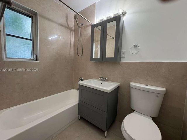 3581 SW 17th St front, Miami, FL 33145