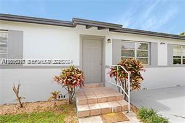 3581 SW 17th St front, Miami, FL 33145