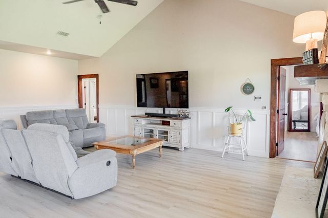 510 Avenue S, Shallowater, TX 79363