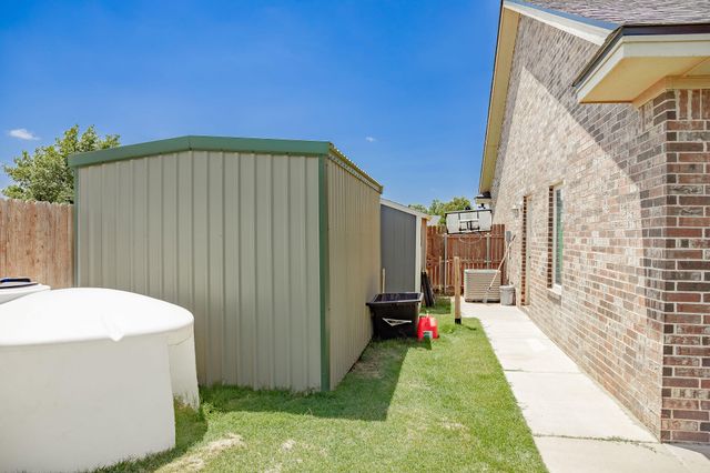 510 Avenue S, Shallowater, TX 79363