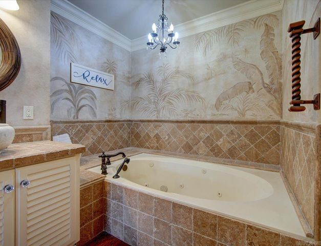 774 Springwood Rd, Hot Springs, AR 71913