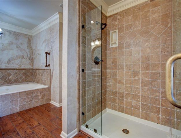 774 Springwood Rd, Hot Springs, AR 71913