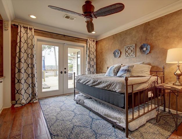 774 Springwood Rd, Hot Springs, AR 71913