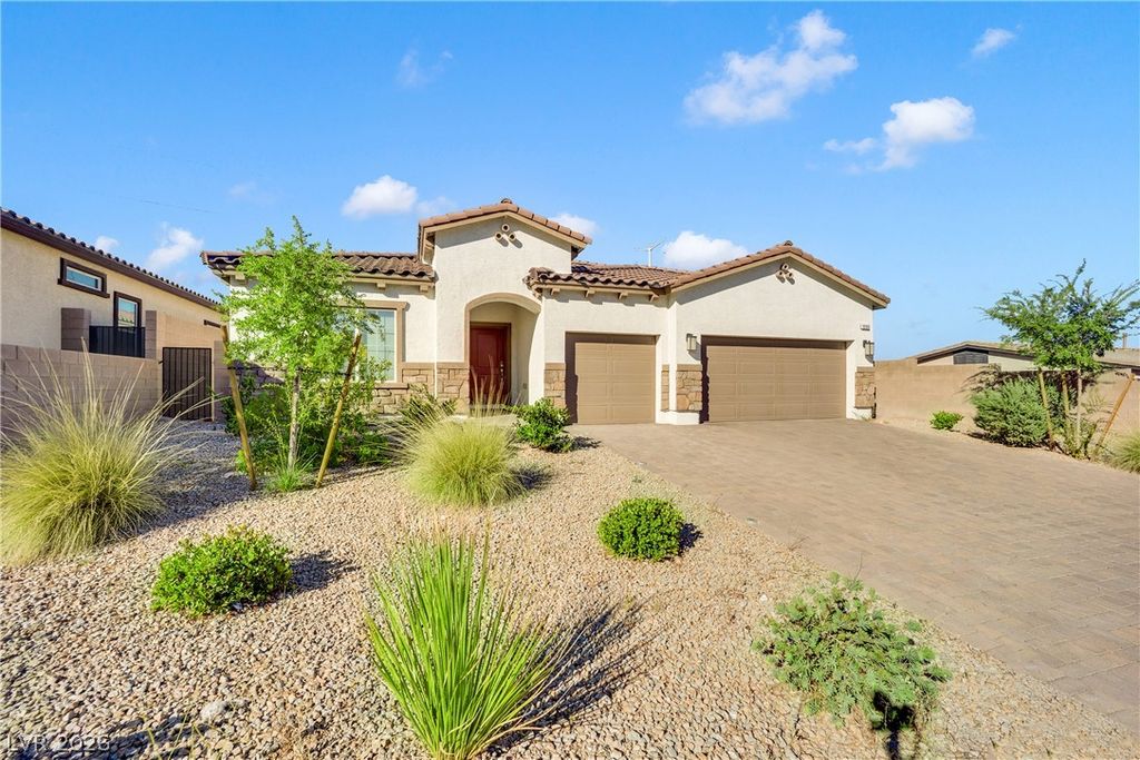 10160 Sequoia Falls Place, Las Vegas, NV 89149