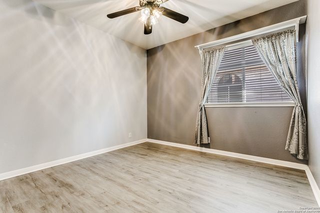 407 Neches Branch, San Antonio, TX 78258