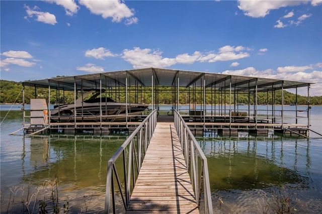 19244 Eagle Point Road, Garfield, AR 72732