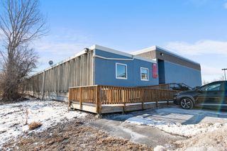 4555 77th Street W, Edina, MN 55435