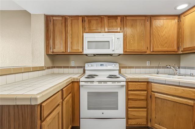 1611 Highway 95 A102, Bullhead City, AZ 86442