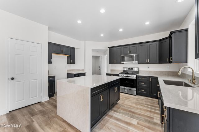 38718 Sienna Court, Palmdale, CA 93550