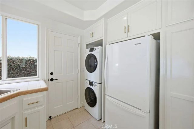 2614 Ocean Blvd B, Corona Del Mar, CA 92625