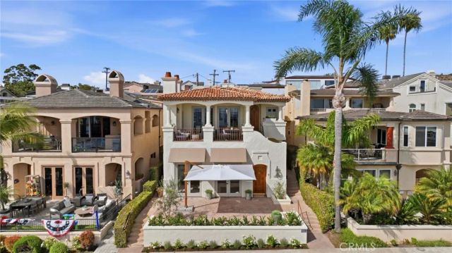 2614 Ocean Blvd B, Corona Del Mar, CA 92625