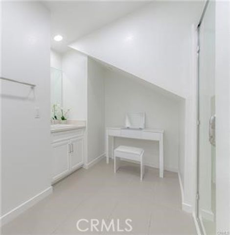 37 Waldorf, Irvine, CA 92612