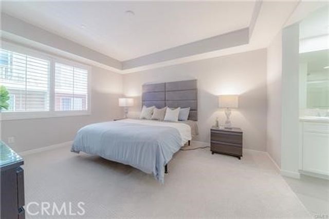 37 Waldorf, Irvine, CA 92612