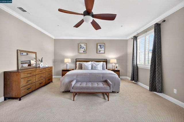 6 Tullach Pl, Hayward, CA 94542