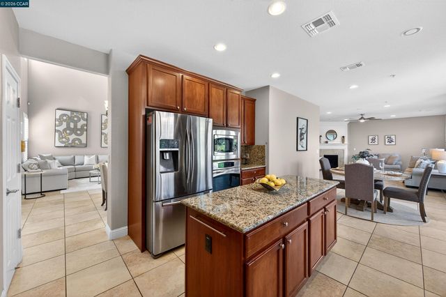 6 Tullach Pl, Hayward, CA 94542