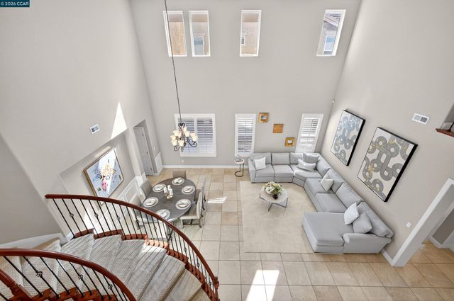 6 Tullach Pl, Hayward, CA 94542