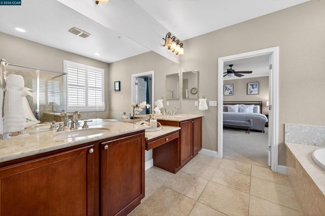 6 Tullach Pl, Hayward, CA 94542