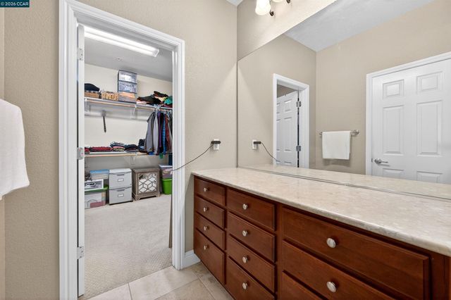 6 Tullach Pl, Hayward, CA 94542