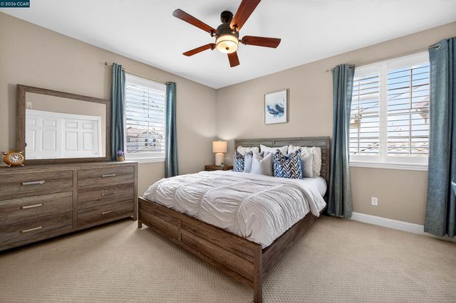 6 Tullach Pl, Hayward, CA 94542