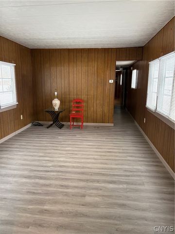 2590 County Route 176, Volney, NY 13069