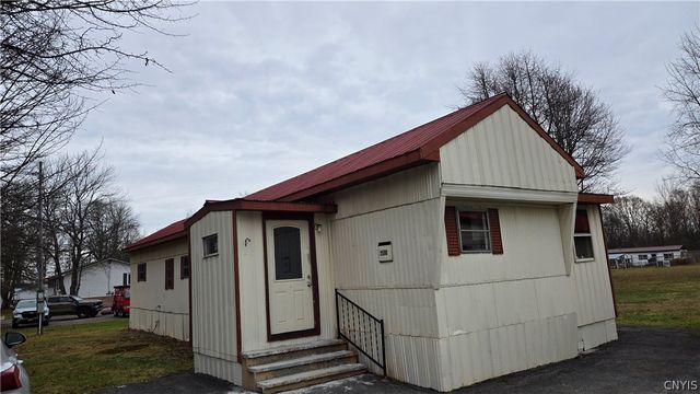 2590 County Route 176, Volney, NY 13069