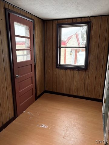 2590 County Route 176, Volney, NY 13069