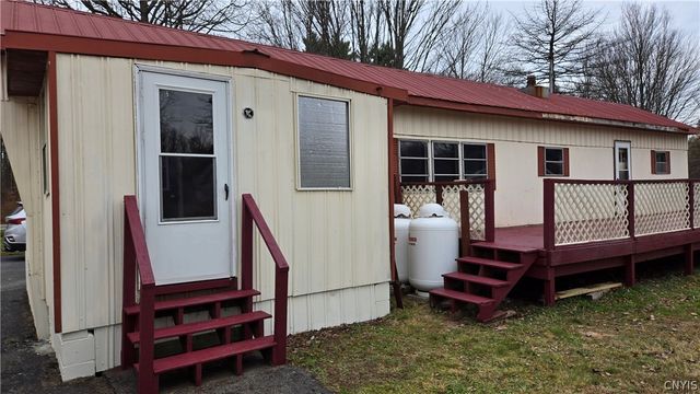 2590 County Route 176, Volney, NY 13069