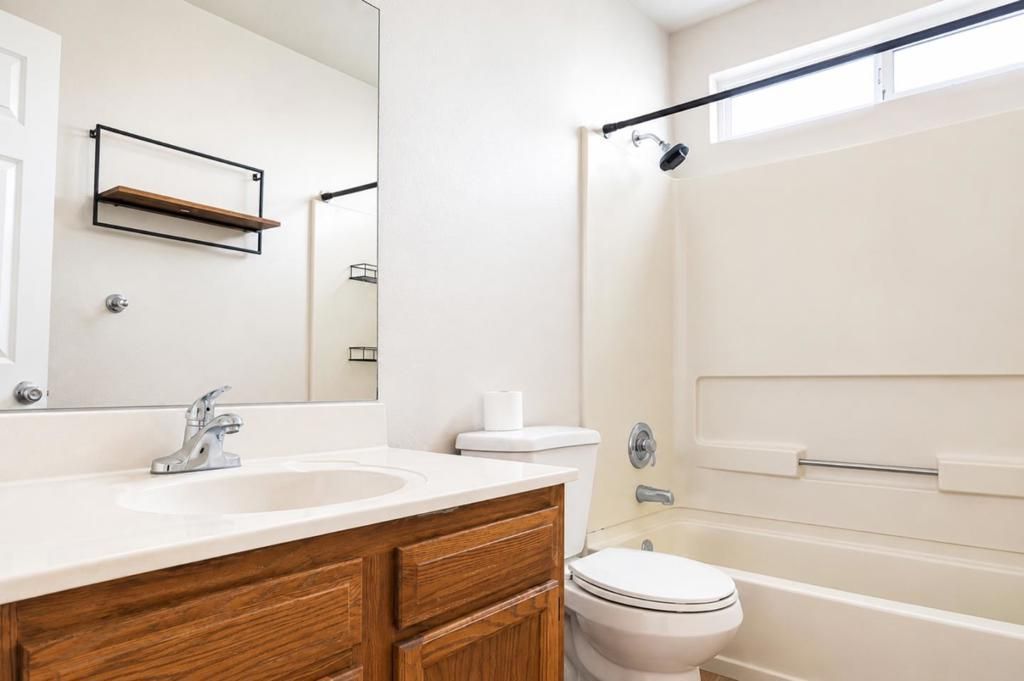 Image 12 of property listing at 1005 Heidi Drive, Greenfield, CA 93927