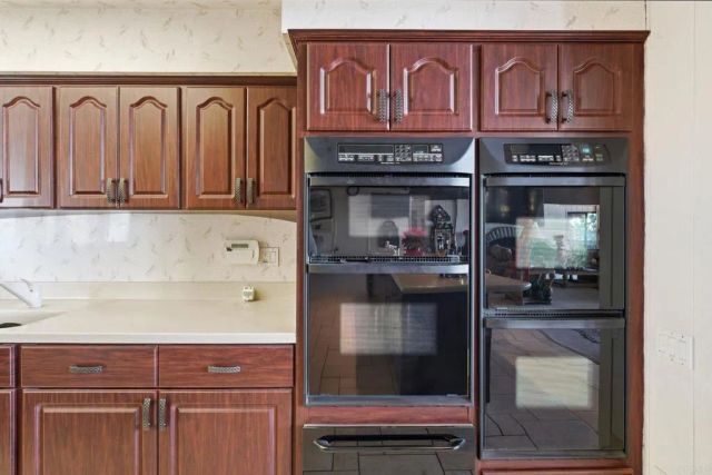 9902 Heavenly Way, La Mesa, CA 91941