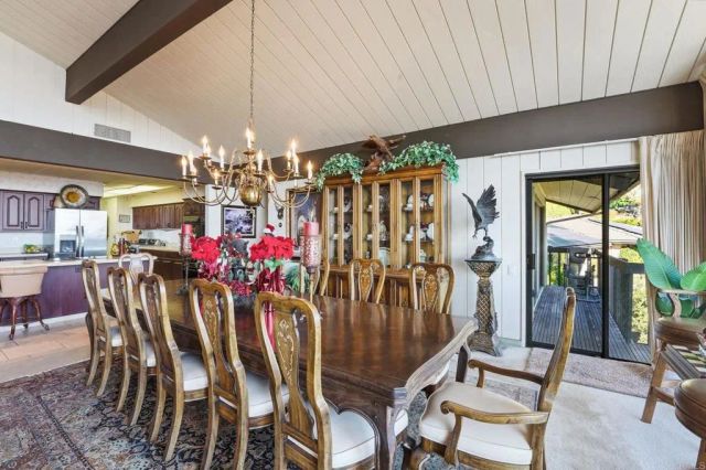 9902 Heavenly Way, La Mesa, CA 91941