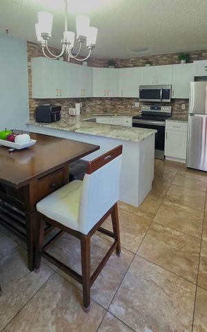 4467 Willow Pond Road A, West Palm Beach, FL 33417