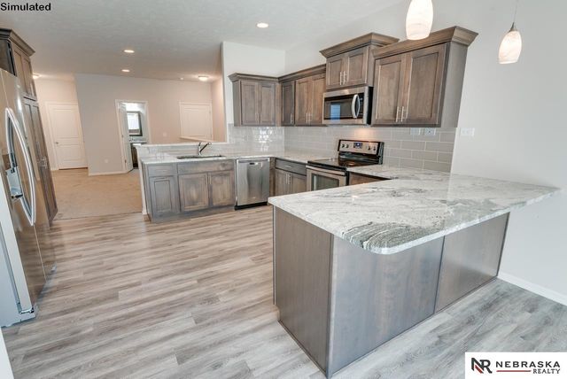 8808 S 47th Street, Lincoln, NE 68516