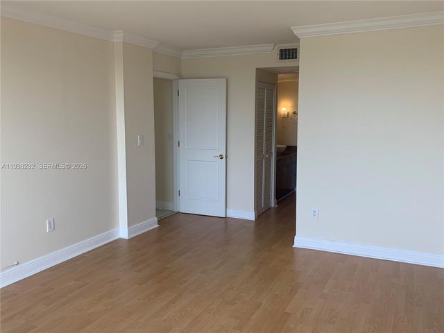 177 Ocean Lane Dr 512, Key Biscayne, FL 33149