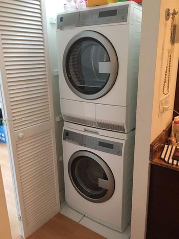 177 Ocean Lane Dr 512, Key Biscayne, FL 33149