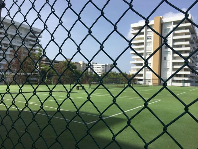 177 Ocean Lane Dr 512, Key Biscayne, FL 33149