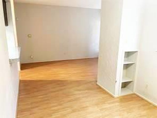 806 W 24th ST 201, Austin, TX 78705