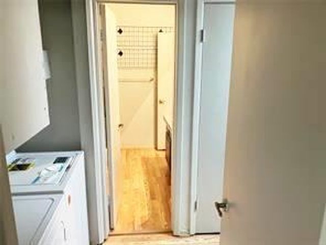 806 W 24th ST 201, Austin, TX 78705