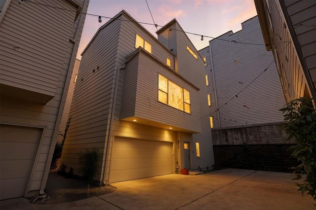 4704 Crawford Street, Houston, TX 77004