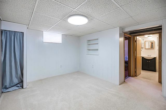 1134 W 41ST Street, Erie, PA 16509
