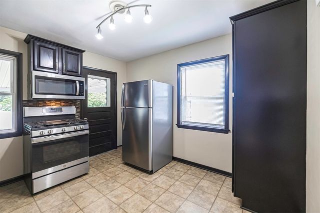 1134 W 41ST Street, Erie, PA 16509