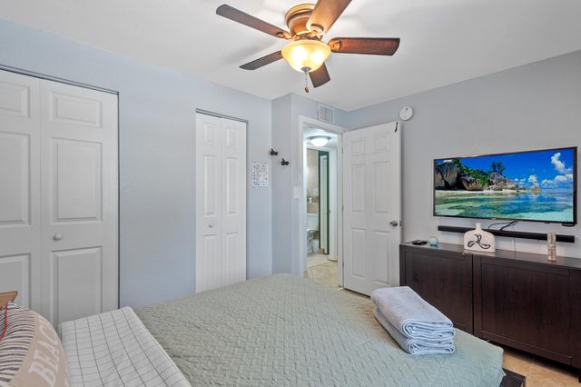 2012 SW 4th Avenue, Fort Lauderdale, FL 33315