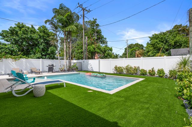 2012 SW 4th Avenue, Fort Lauderdale, FL 33315