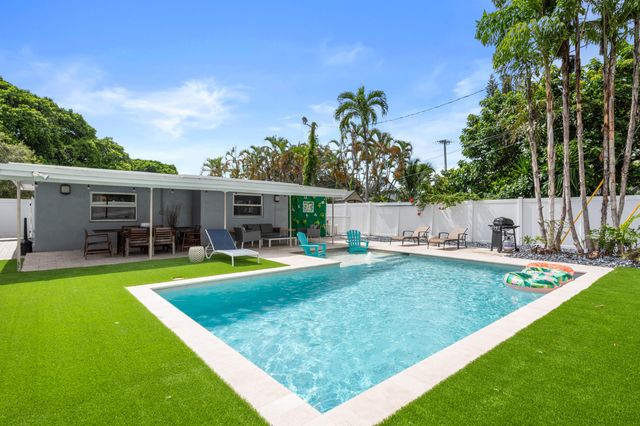 2012 SW 4th Avenue, Fort Lauderdale, FL 33315