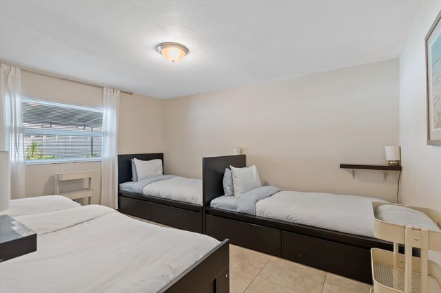 2012 SW 4th Avenue, Fort Lauderdale, FL 33315