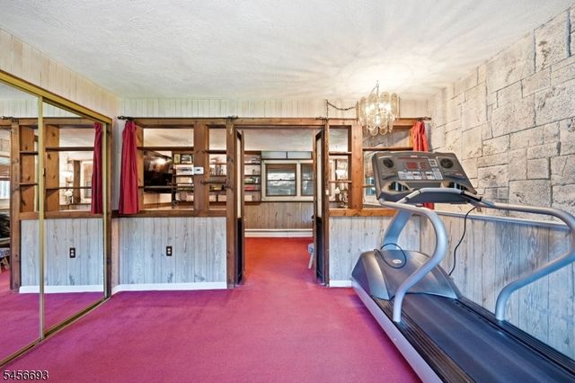 25 Elm Tree Rd, Vernon Twp., NJ 07422