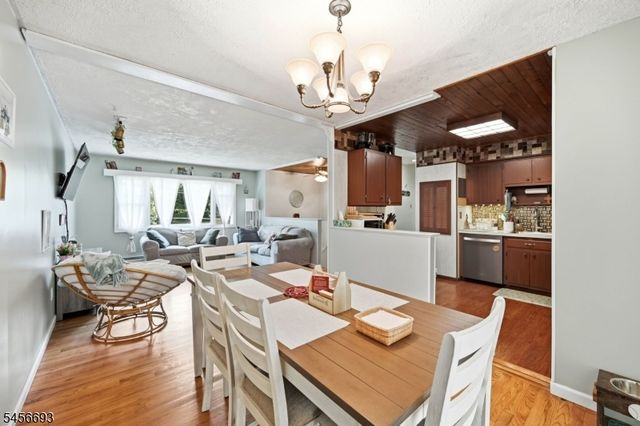 25 Elm Tree Rd, Vernon Twp., NJ 07422