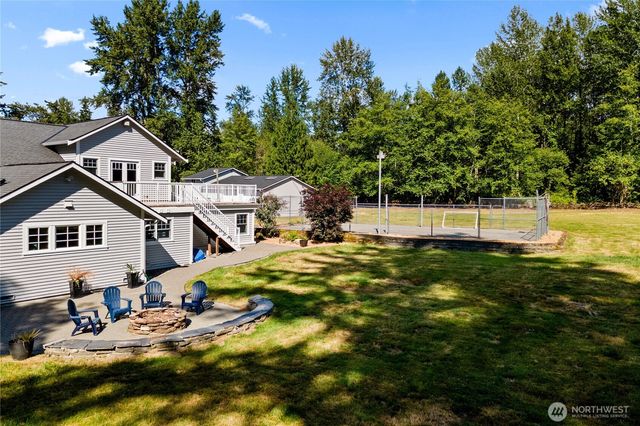 25327 NE 67th Place, Redmond, WA 98053